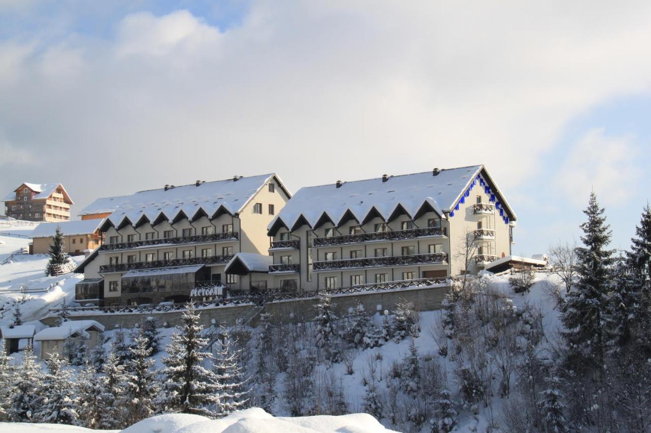 Zaporizʹka Sich Hotel Boekovel Buitenkant foto