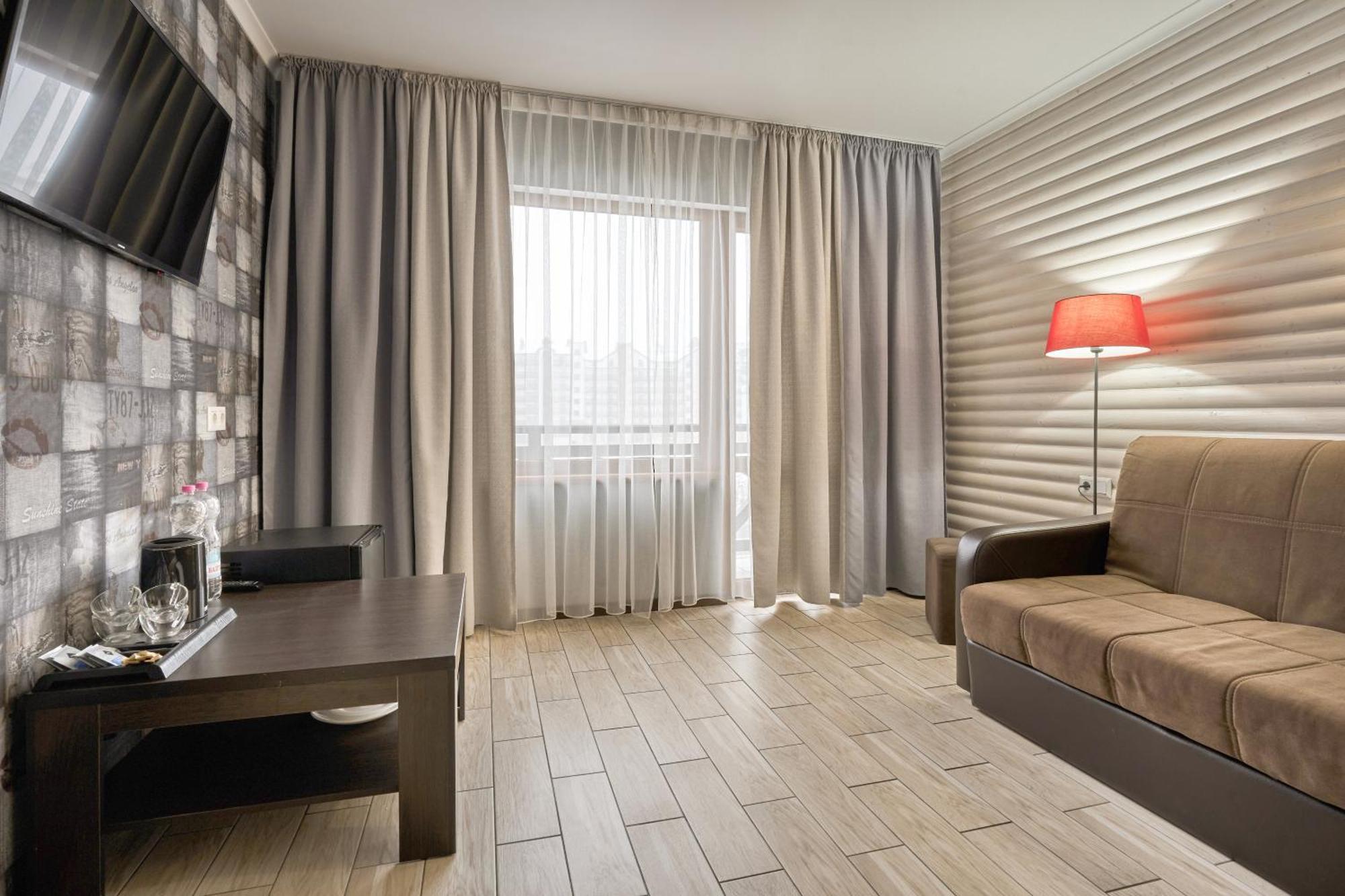 Zaporizʹka Sich Hotel Boekovel Buitenkant foto