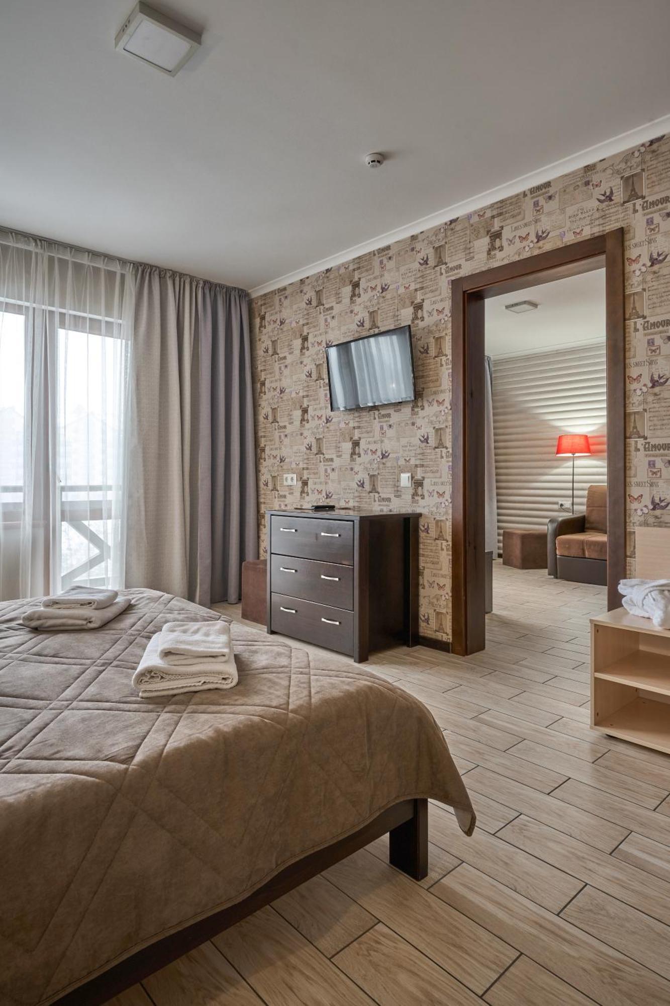 Zaporizʹka Sich Hotel Boekovel Buitenkant foto