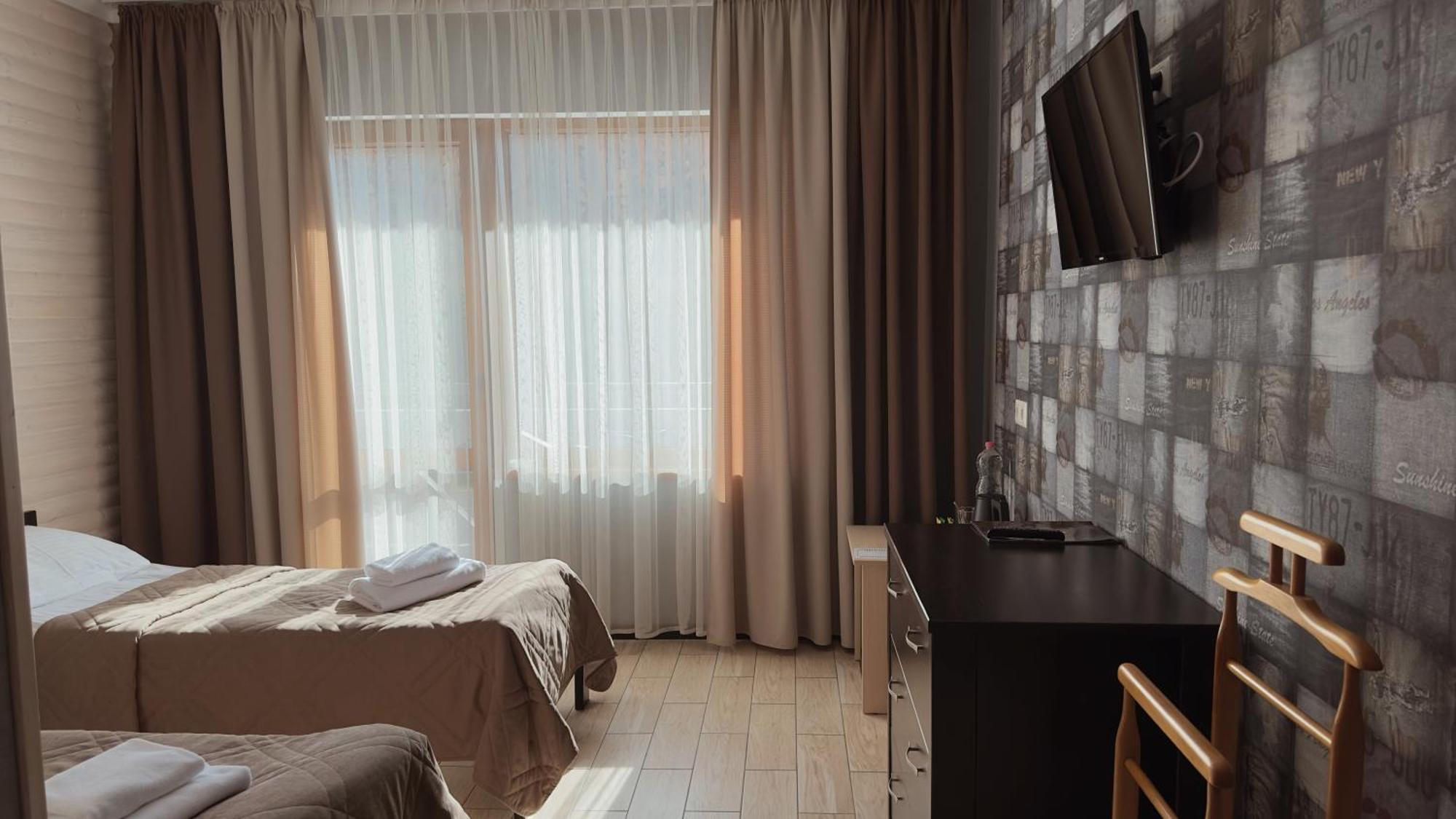 Zaporizʹka Sich Hotel Boekovel Buitenkant foto